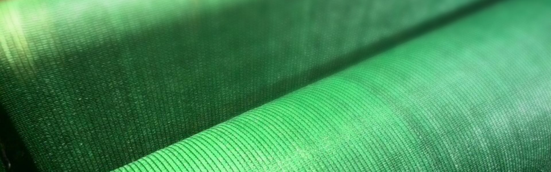 Green-Knitted-Shade-Cloth